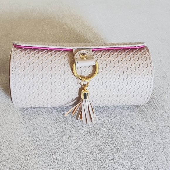 Travel Folding Jewelry Case - Picture 4 of 6